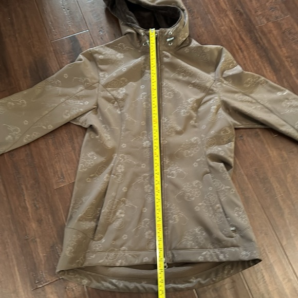 WHITE SIERRA WINTER COAT - Picture 7 of 10